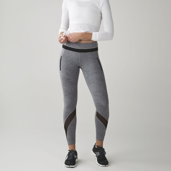 Lululemon Inspire Tight Size 4 - Picture 3 of 4